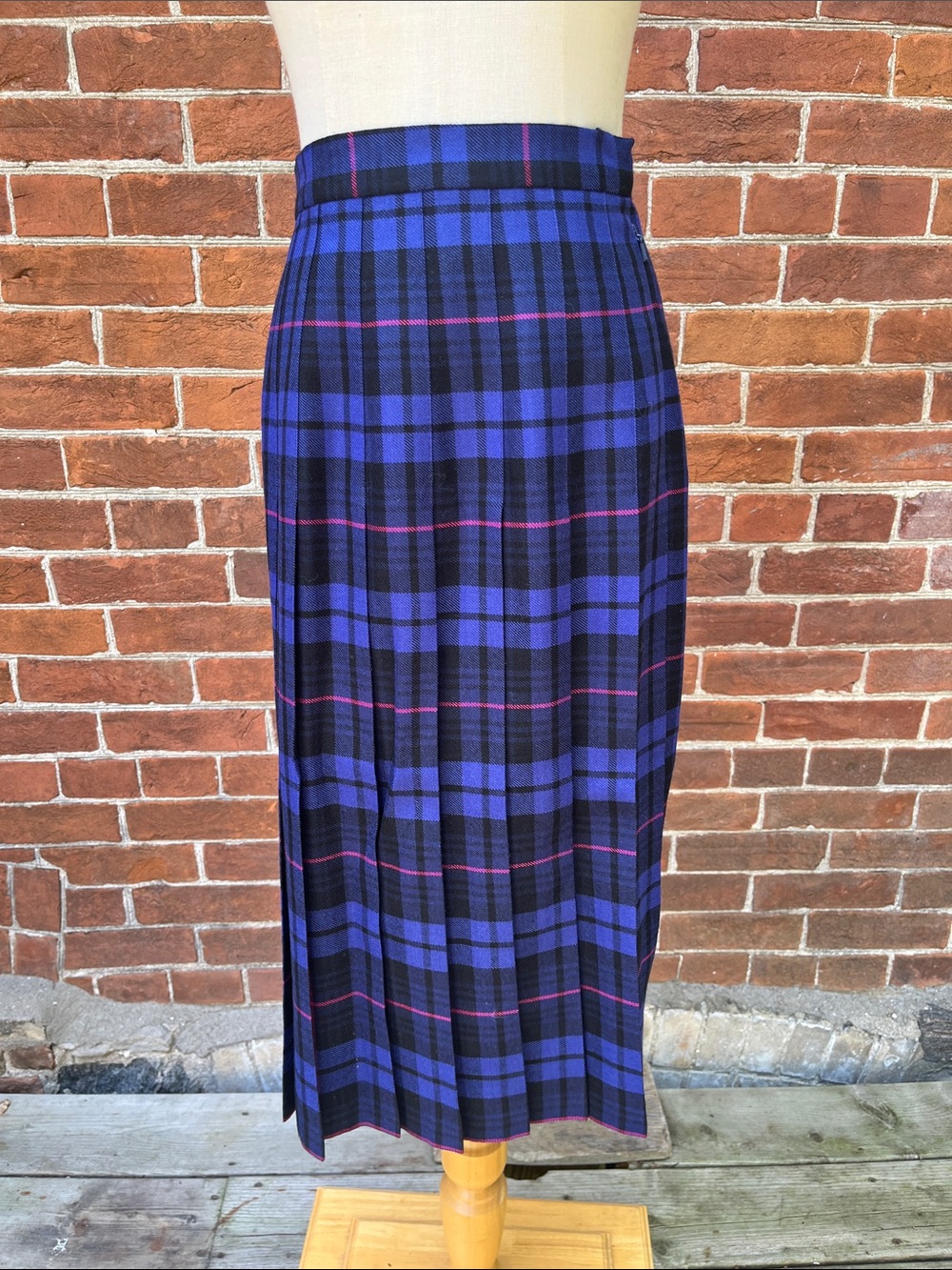 Murray Brothers Scottish Wool Blue Plaid A-Line Midi Kilt Skirt